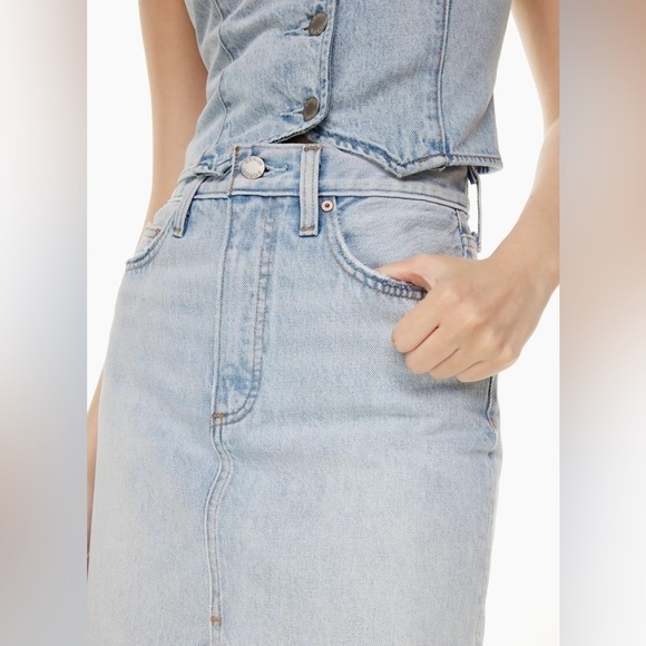 Aritzia Denim Forum The 90s Halle Jean Skirt - Picture 5 of 15